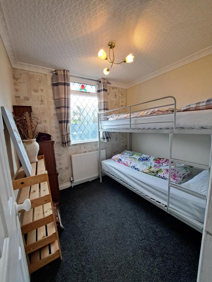 Beach & Tonic Beachside Chalet Humberston المظهر الخارجي الصورة