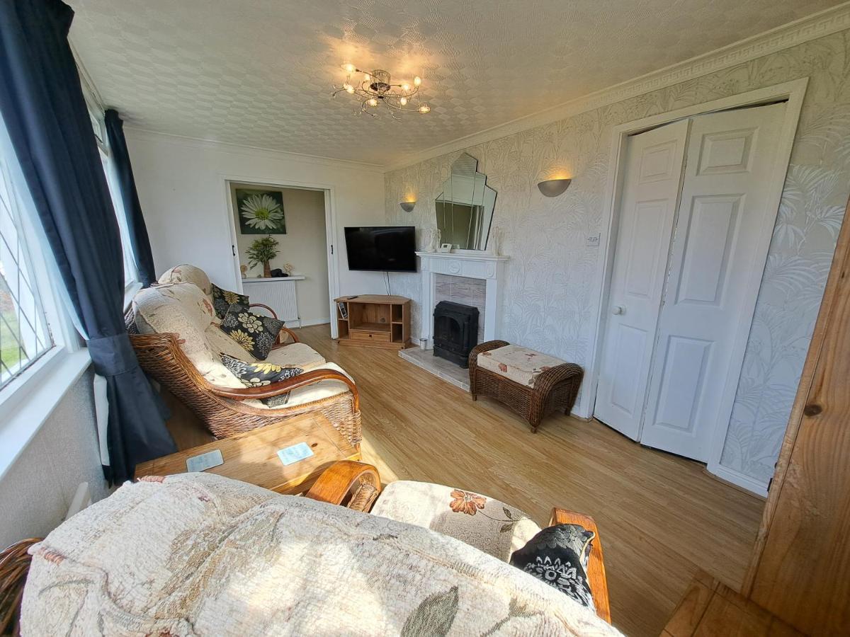Beach & Tonic Beachside Chalet Humberston المظهر الخارجي الصورة
