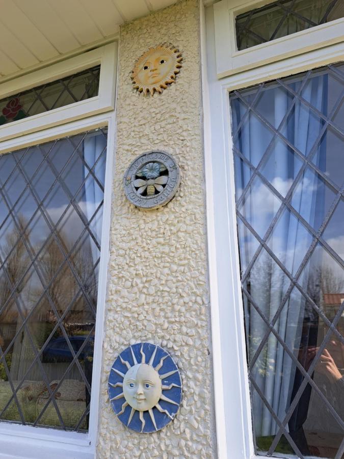 Beach & Tonic Beachside Chalet Humberston المظهر الخارجي الصورة