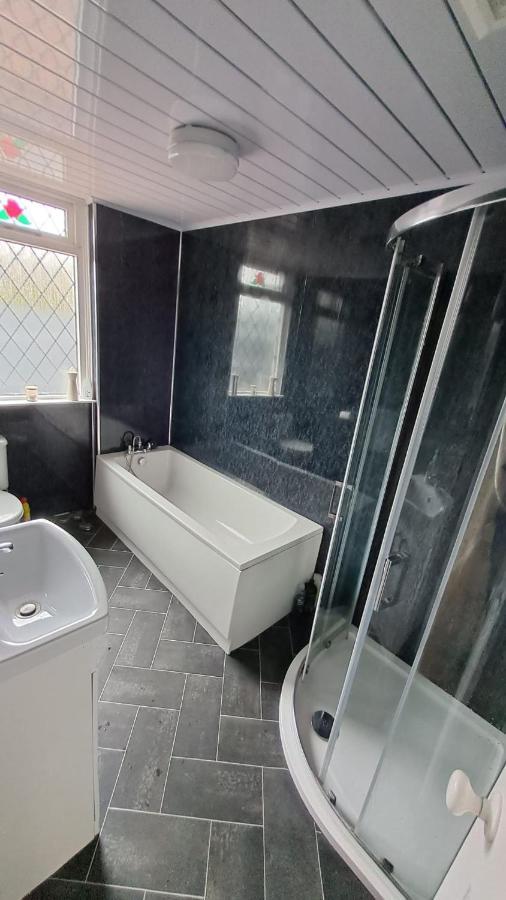 Beach & Tonic Beachside Chalet Humberston المظهر الخارجي الصورة
